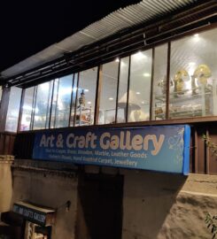 Arts & Crafts Gallery