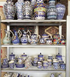 Arts & Crafts Gallery